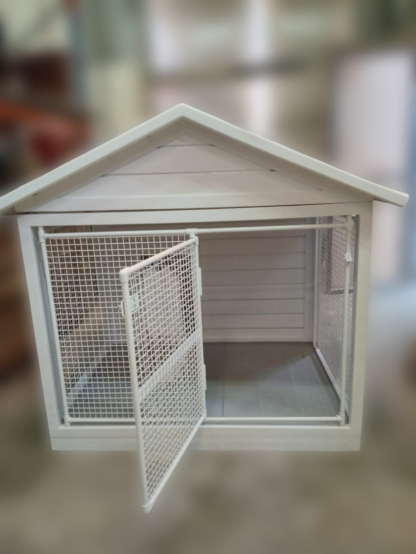 Air-Conditioned Luxury Dog House
