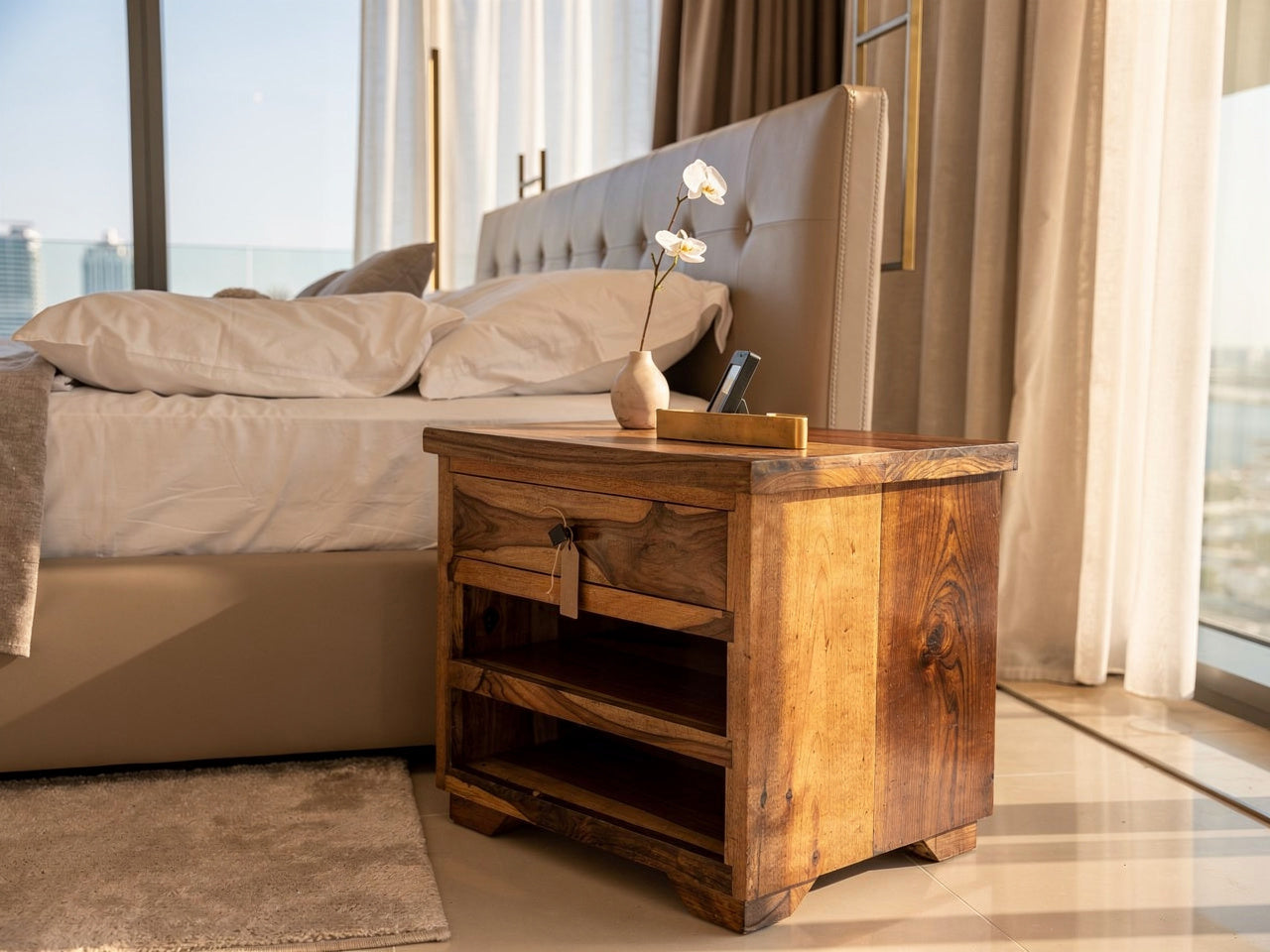 Furinno – Solid Wood Nightstands (Set of 2)