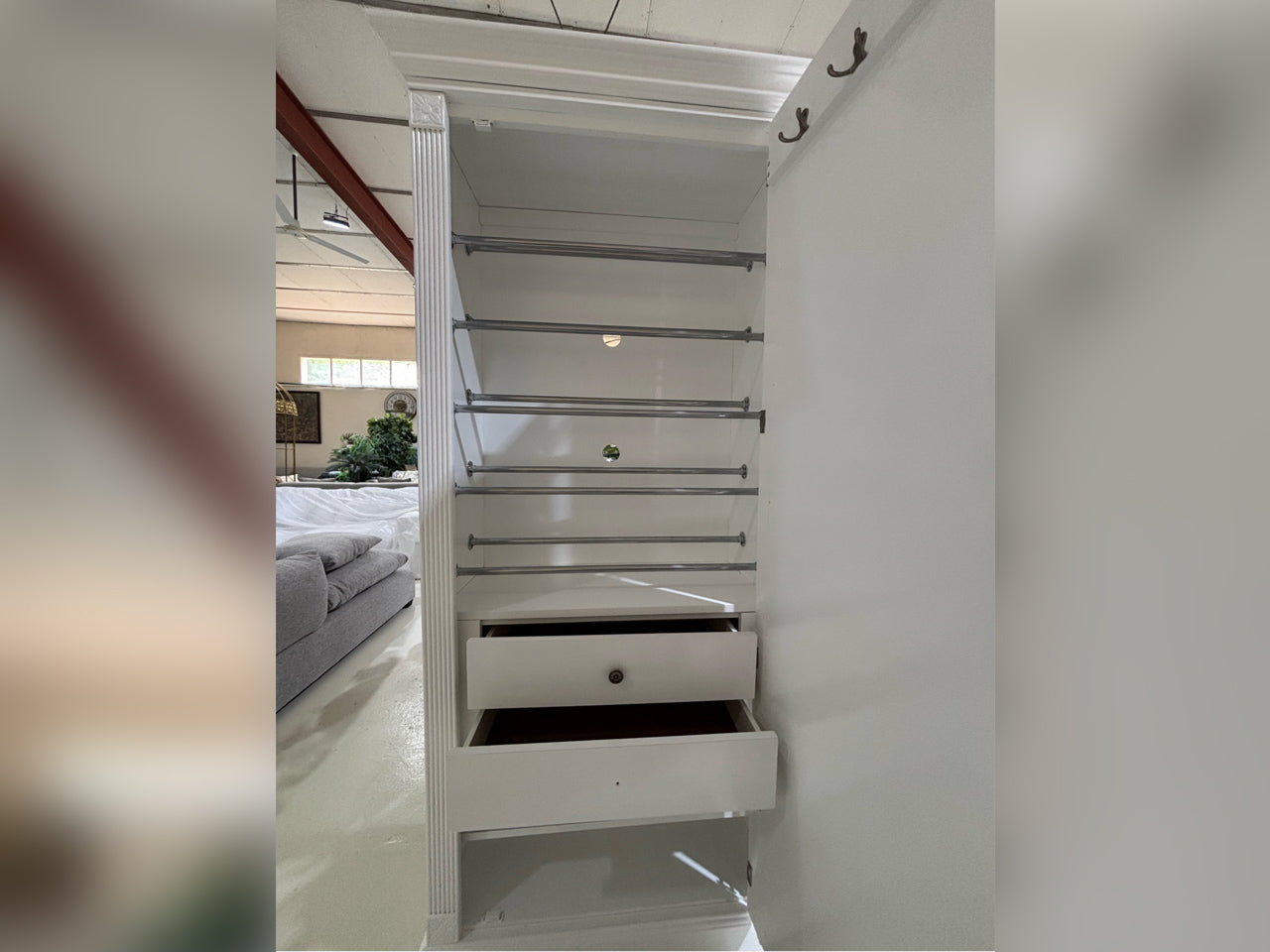 Classic White Shoe Wardrobe – Vintage Style