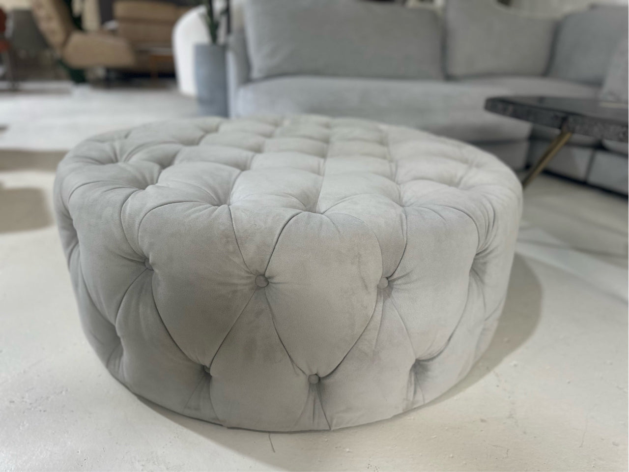 Ottoman round  velvet Grey