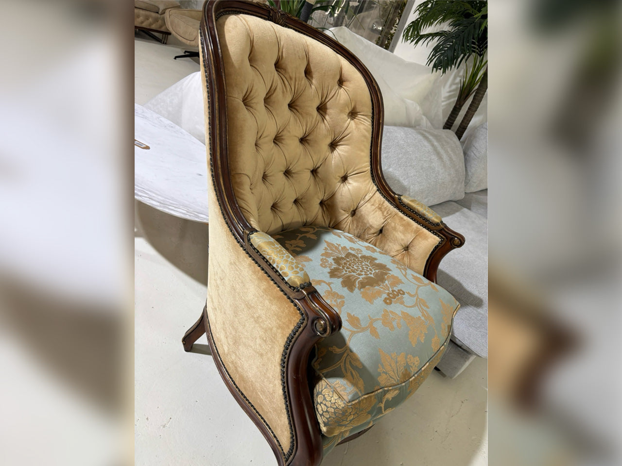 Royal Birdcage Sofa Set – 3-Piece Gold Lounge