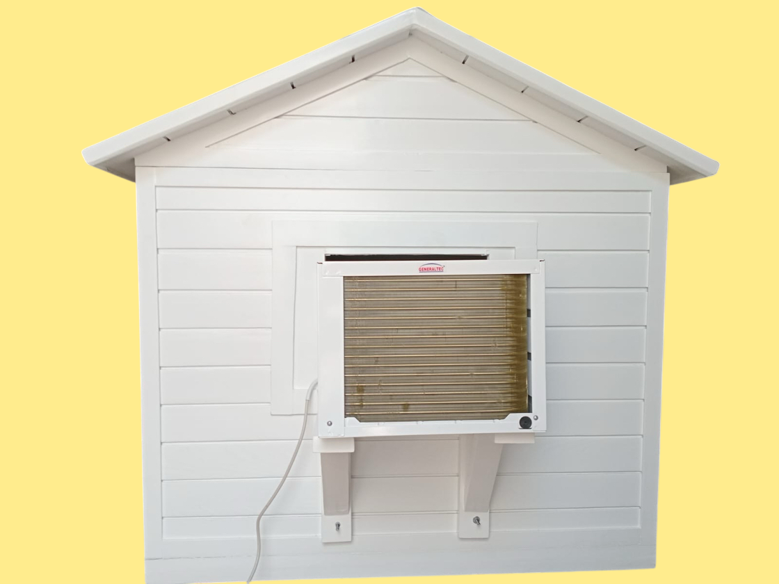 Air-Conditioned Luxury Dog House
