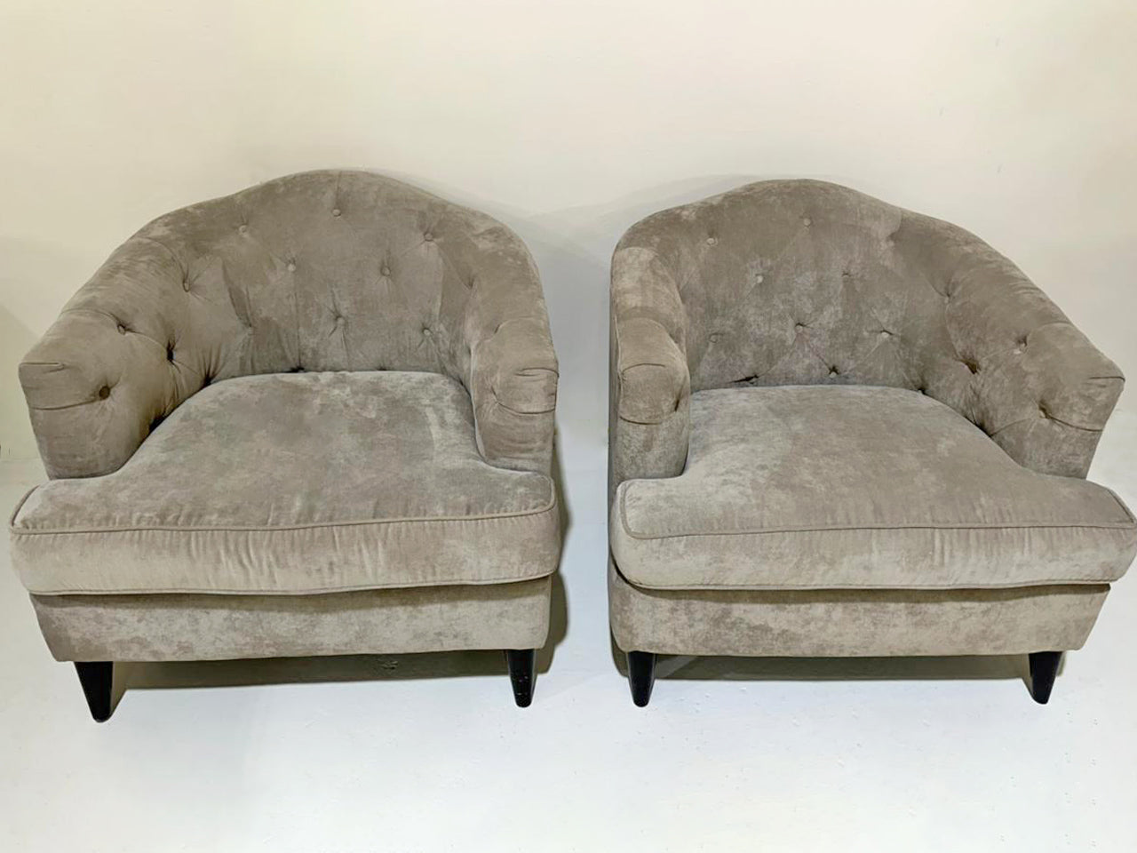 2XL Sofa with 2 Armchairs